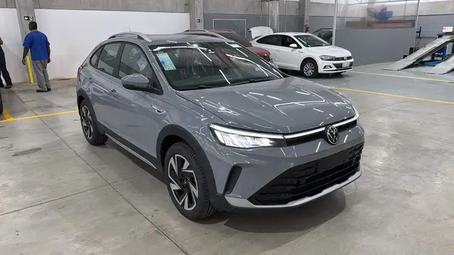 Carro Volkswagen Nivus 2026 Highline 200 TSI