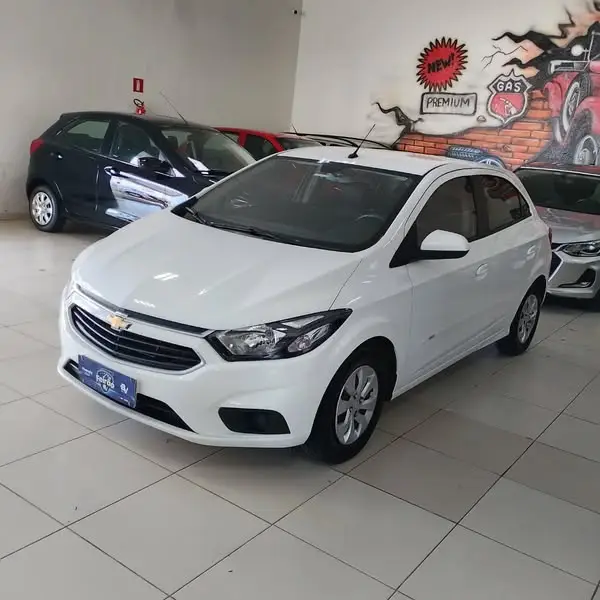 Carro Chevrolet Onix 2019 LT 1.0 Turbo (Flex)