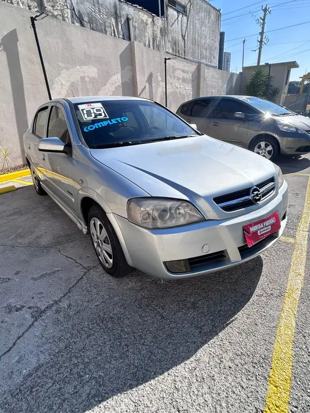 Carro Chevrolet Astra Sedan 2009 Advantage 2.0 (Flex)
