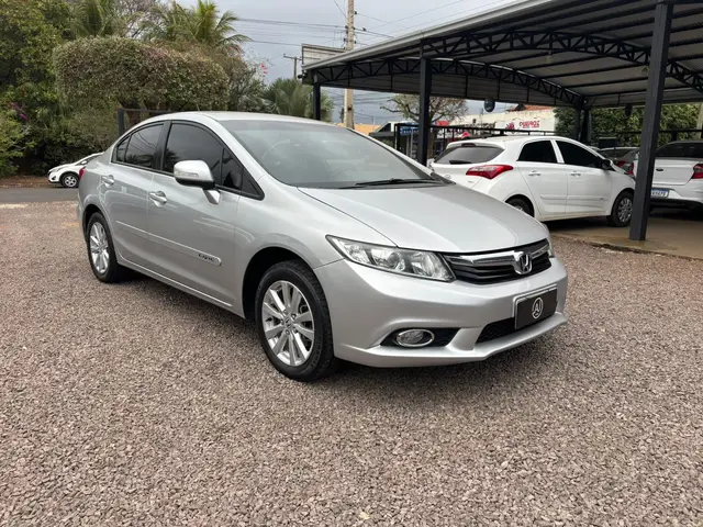 Carro Honda Civic 2014 New  LXR 2.0 i-VTEC (Aut) (Flex)