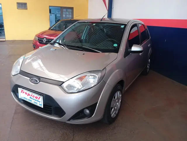 Carro Ford Fiesta Hatch 2012 1.6 (Flex)