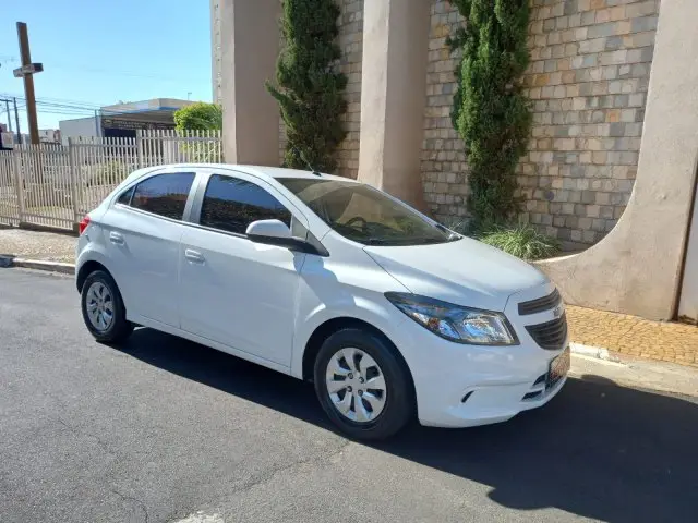 Carro Chevrolet Onix 2019 1.0 Joy SPE/4