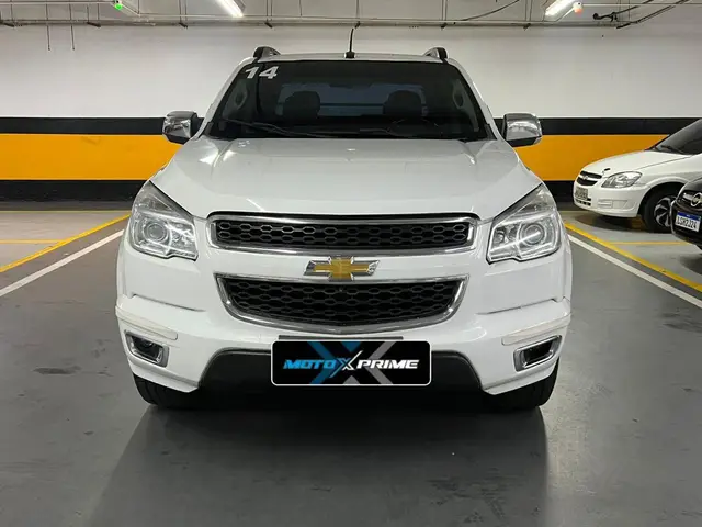 Carro Chevrolet S10 Cabine Dupla 2014 S10 LTZ 2.4 4x2 (Cab Dupla) (Flex)