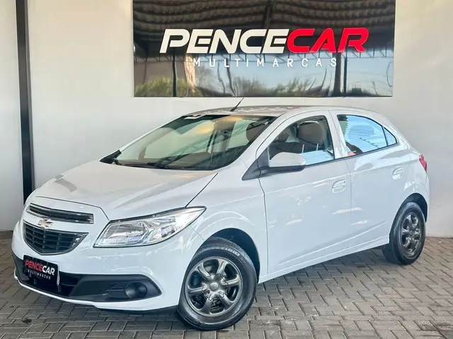 Carro Chevrolet Onix 2013 1.0 LT SPE/4