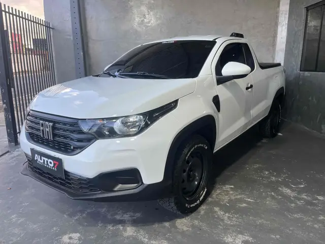 Carro Fiat Strada 2023 Endurance 1.4 Cabine Plus (Flex)