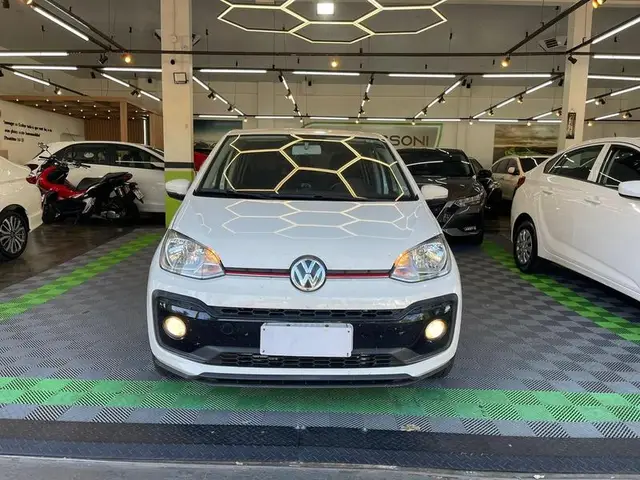 Carro Volkswagen Up! 2018 1.0 12v TSI E-Flex Move