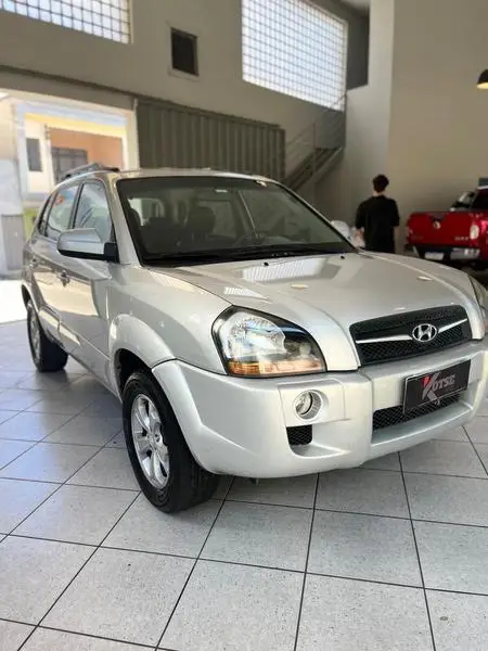 Carro Hyundai Tucson 2011 GL 2.0 16V