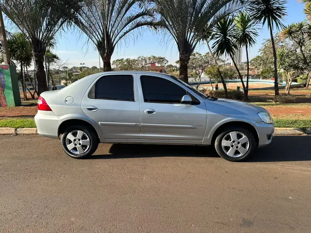 Carro Chevrolet Prisma 2010 Joy 1.4 (Flex)