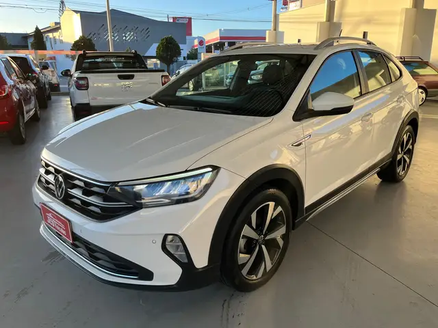Carro Volkswagen Nivus 2023 Highline 200 TSI
