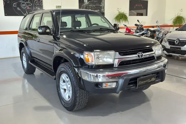 Carro Toyota Hilux SW4 2002 4x4 3.0 Turbo