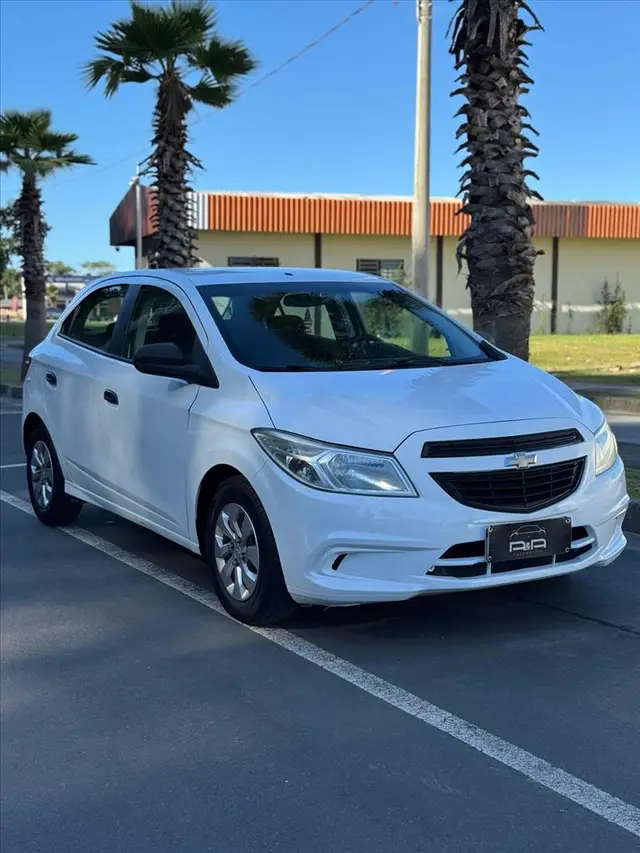 Carro Chevrolet Onix 2017 1.0 Joy SPE/4