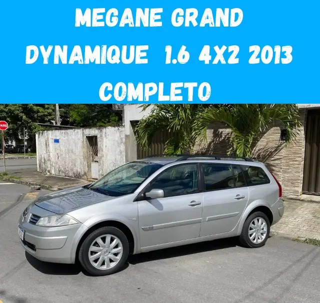 Carro Renault Megane Grand Tour 2012 Mégane Grand Tour Dynamique 1.6 16V (flex)