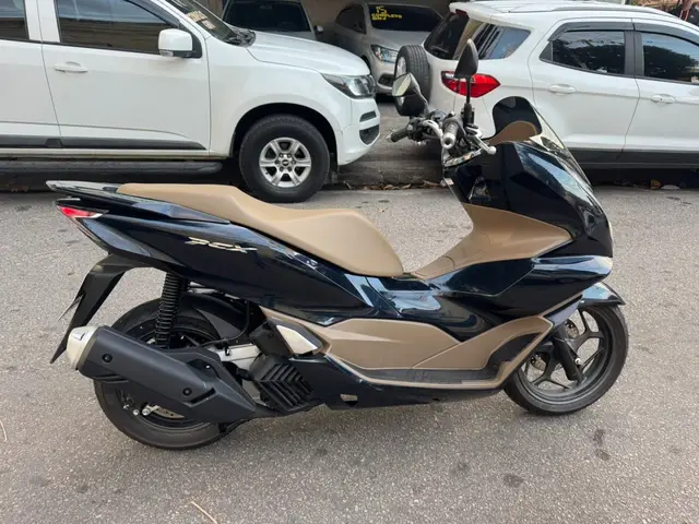 Moto Honda PCX 160 2025 DLX ABS