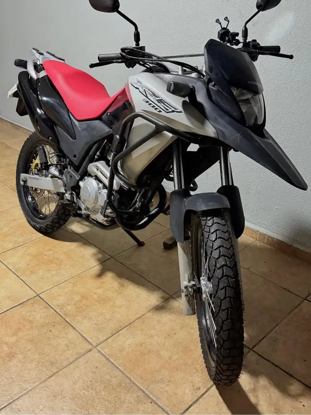 Moto Honda XRE 300 2017 (Flex)