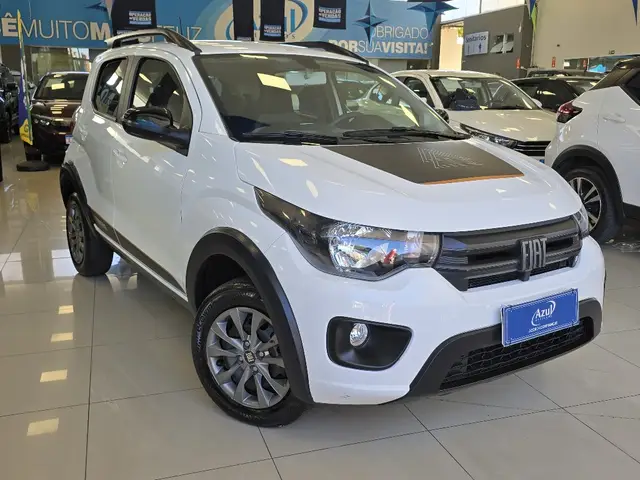 Carro Fiat Mobi 2025 Trekking 1.0