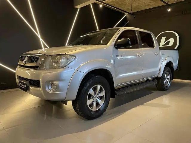 Carro Toyota Hilux Cabine Dupla 2009 Hilux 2.7 SR CD 4x2 (Flex)