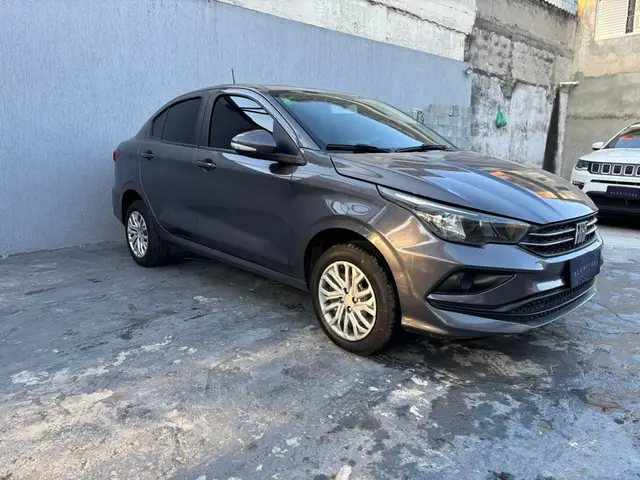 Carro Fiat Cronos 2025 Drive 1.0