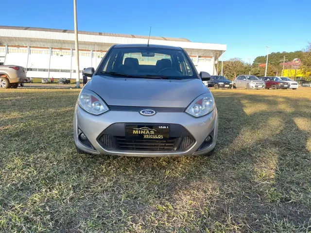 Carro Ford Fiesta Sedan 2012 1.6 (Flex)