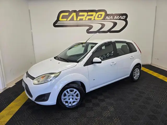 Carro Ford Fiesta Hatch 2014 SE 1.0 RoCam (Flex)
