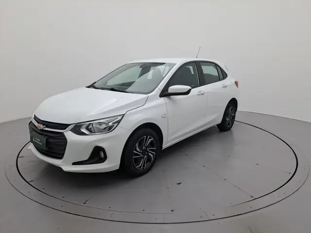 Carro Chevrolet Onix Plus 2025 LT 1.0