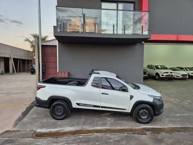 Carro Fiat Strada 2022 Endurance 1.4 CS