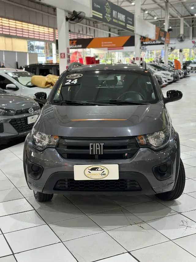 Carro Fiat Mobi 2024 Trekking 1.0