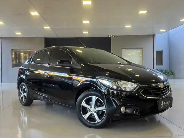 Carro Chevrolet Onix 2017 1.4 LTZ SPE/4