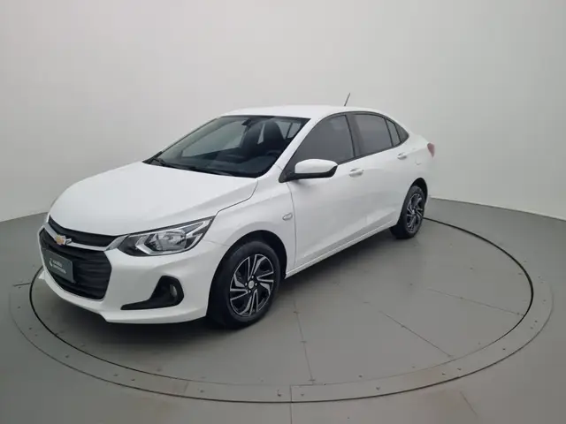 Carro Chevrolet Onix Plus 2024 LT 1.0