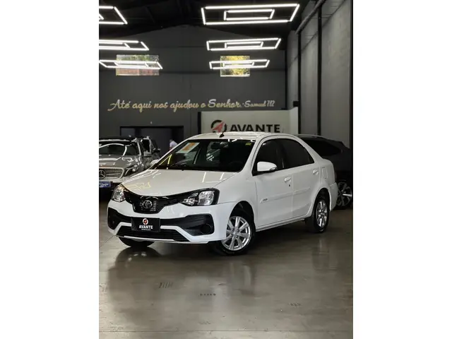 Carro Toyota Etios 2020 X Plus 1.5 (Aut) (Flex)