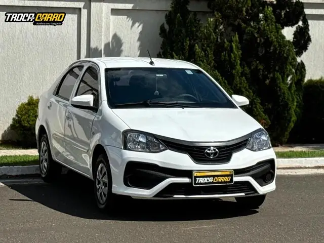 Carro Toyota Etios Sedan 2020 X 1.5 (Flex)