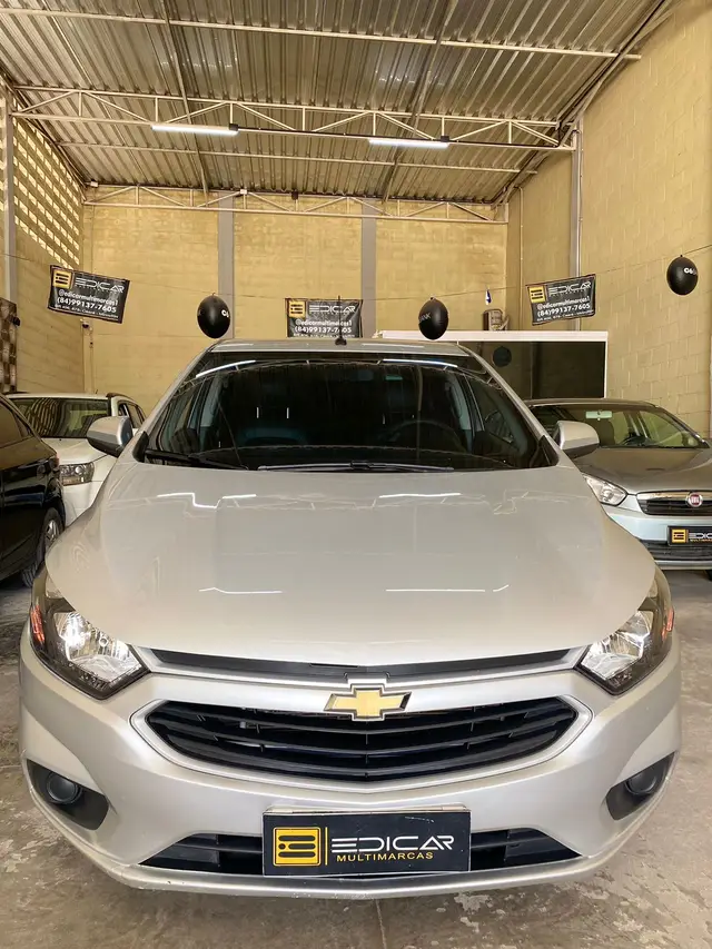 Carro Chevrolet Onix 2019 1.0 LT SPE/4