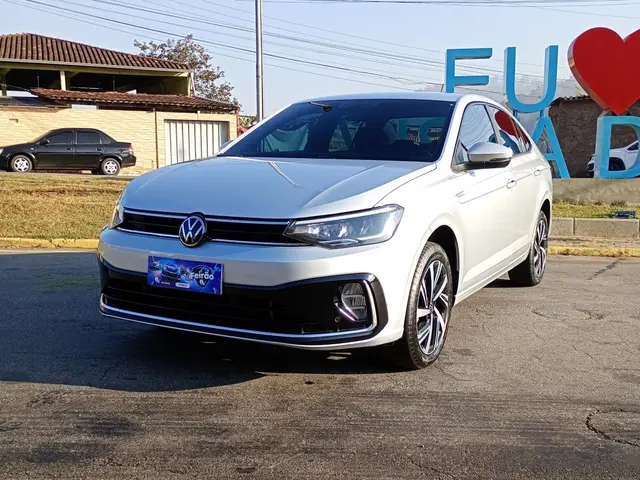Carro Volkswagen Virtus 2024 Highline 1.0 200 TSI