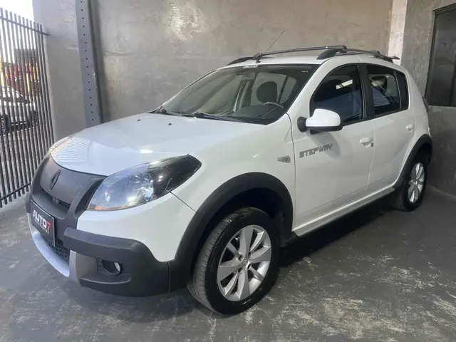 Carro Renault Sandero Stepway 2014 1.6 8V (flex)