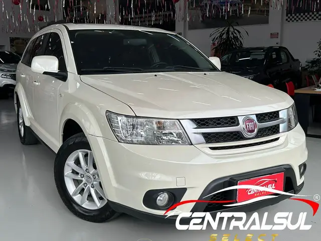 Carro Fiat Freemont 2014 2.4 16V Precision (Aut)