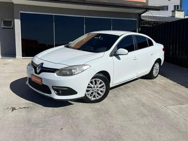Carro Renault Fluence 2017 2.0 16V Dynamique (Flex)