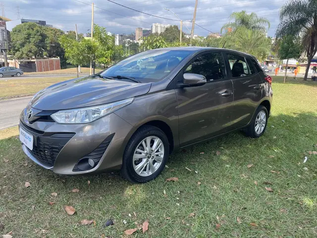 Carro Toyota Yaris 2019 1.3 XL Plus Tech CVT (Flex)