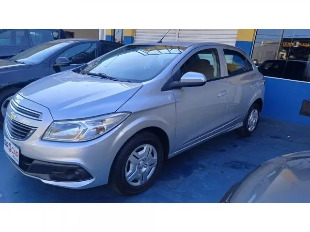 Carro Chevrolet Onix 2013 1.0 LT SPE/4