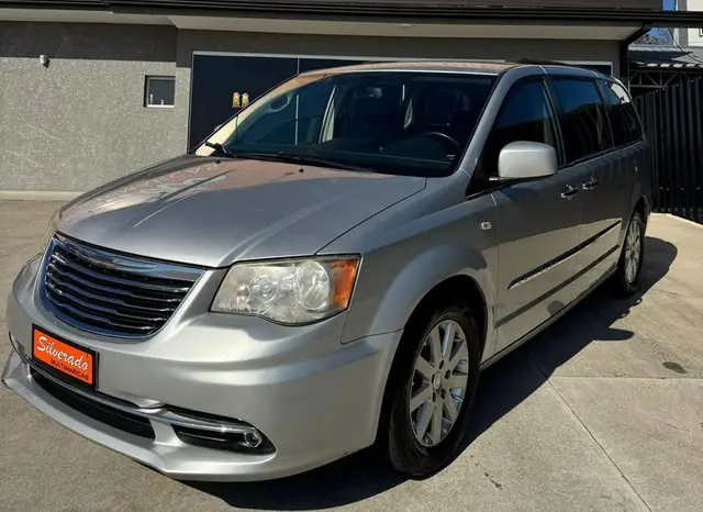 Carro Chrysler Town & Country 2012 3.6 Limited