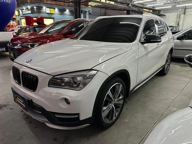 Carro BMW X1 2015 2.0 sDrive20i Activeflex