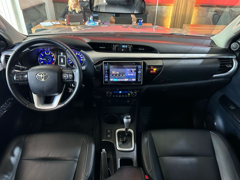 Hilux Cabine Dupla Hilux 2.8 TDI SRV CD 4x4 (Aut)
