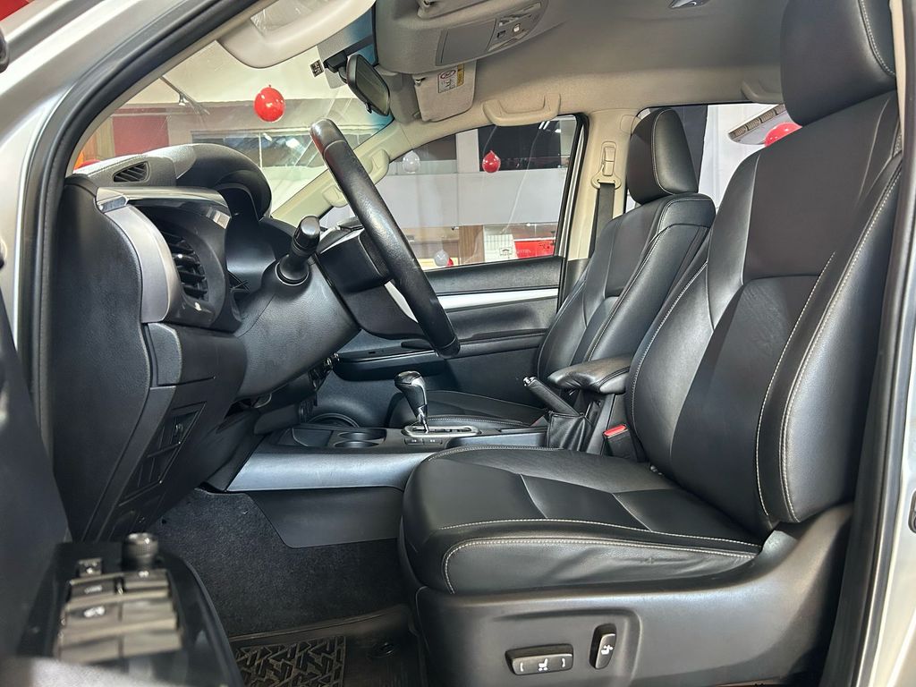 Hilux Cabine Dupla Hilux 2.8 TDI SRV CD 4x4 (Aut)
