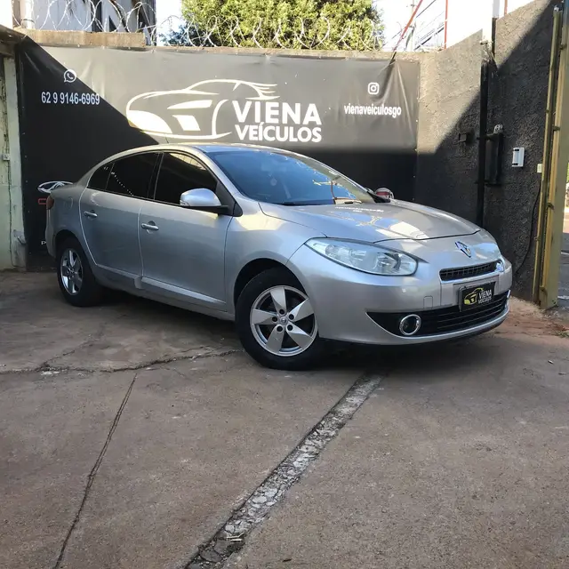 Carro Renault Fluence 2013 2.0 16V Dynamique (Aut) (Flex)