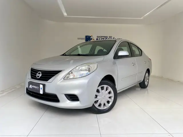 Carro Nissan Versa 2014 1.6 16V SV (Flex)