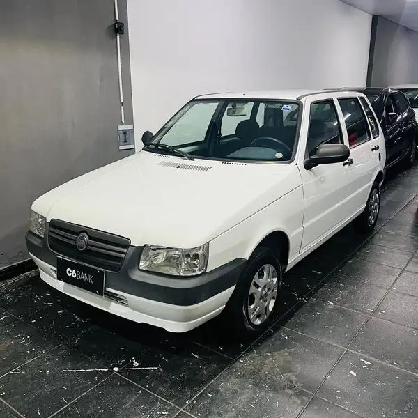 Carro Fiat Uno Mille 2013 Fire Economy 1.0 (Flex) 4p