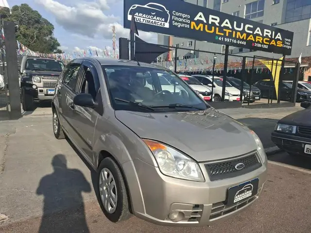 Carro Ford Fiesta Hatch 2010 1.0 (Flex)