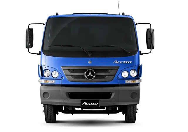 Carro Mercedes-Benz Accelo 2021 815/44