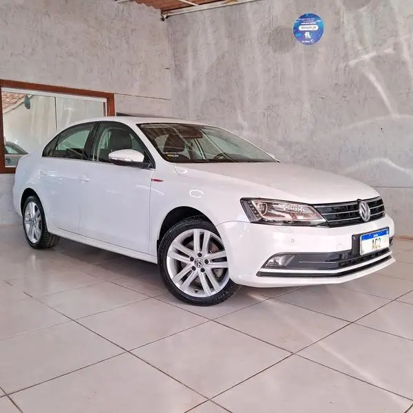 Carro Volkswagen Jetta 2015 2.0 TSI Highline DSG