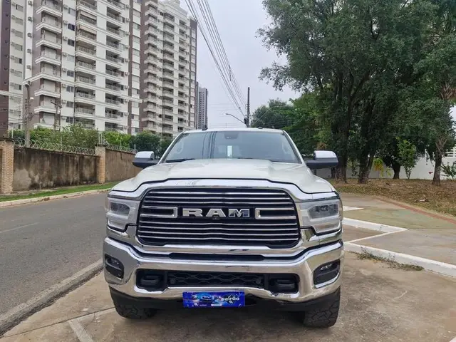 Carro RAM 3500 2022 Laramie 6.7