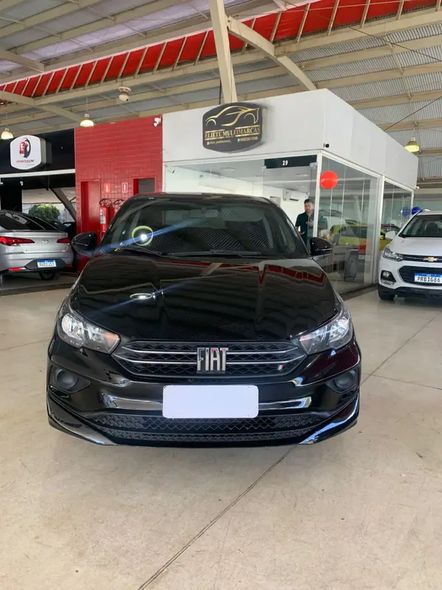 Carro Fiat Cronos 2023 Drive 1.0 (Flex) MT
