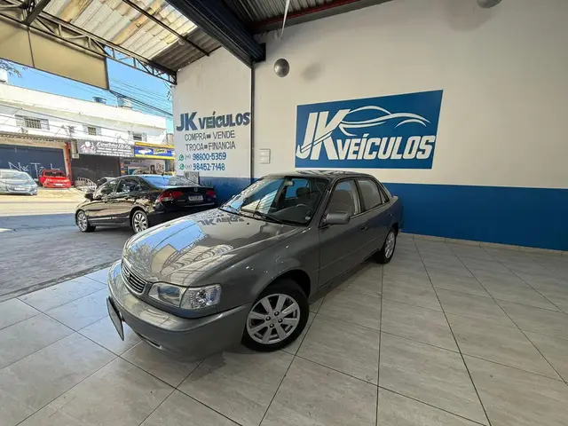 Carro Toyota Corolla 2002 Sedan XLi 1.8 16V